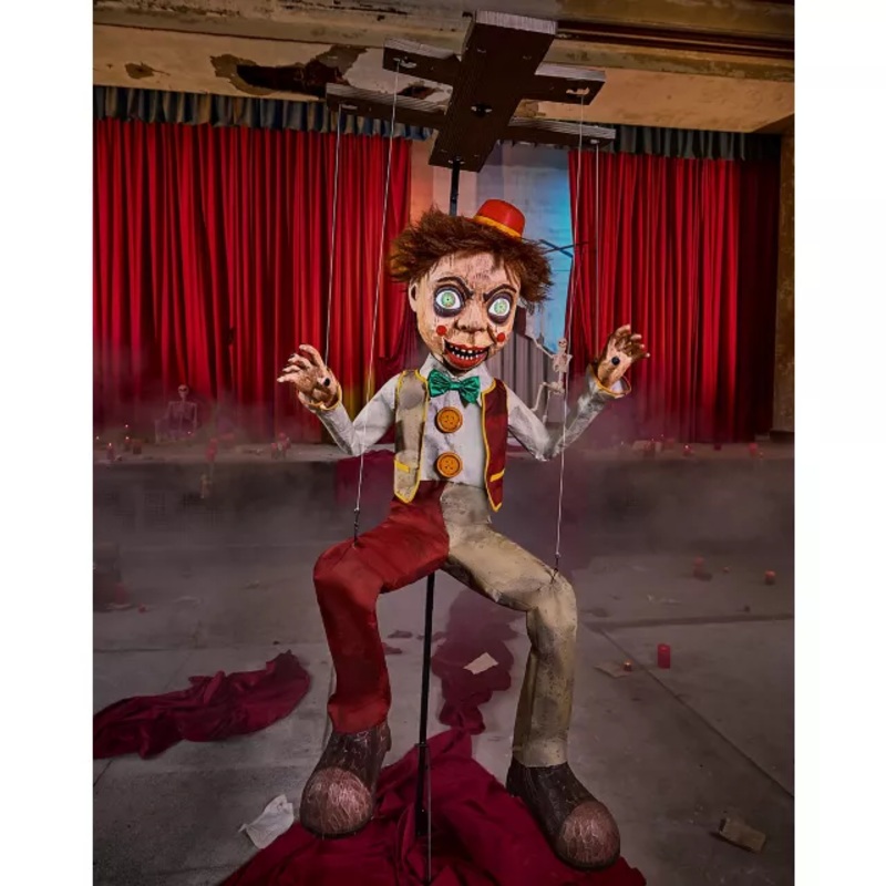 7 Ft 7 In Bobby Strings Animatronic