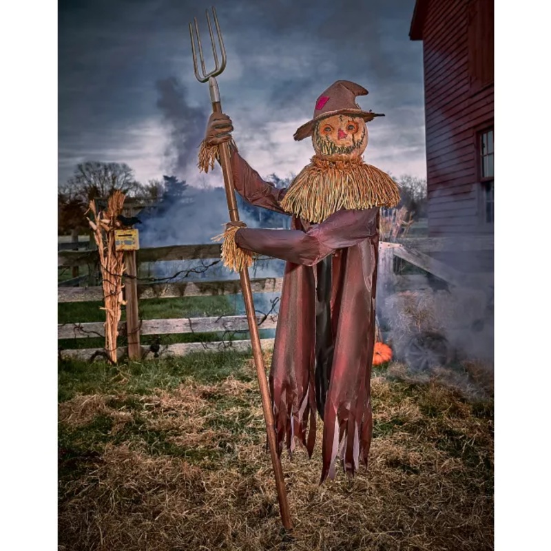 7 Ft 10 In Mack Straw Animatronic