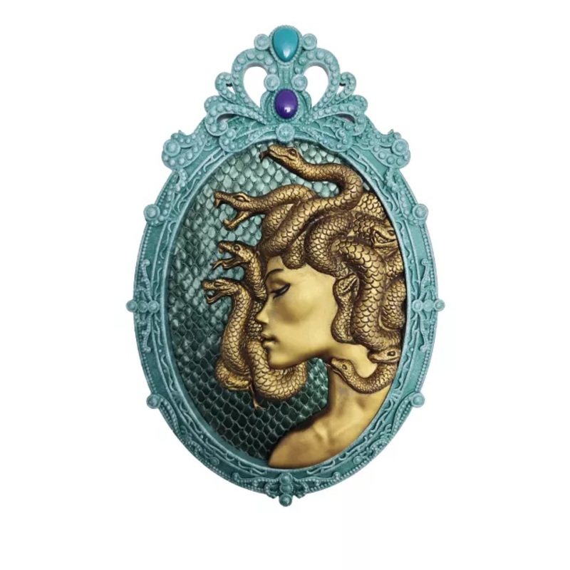 Medusa Portrait Sign GREEN - MULTI 10 INCHES