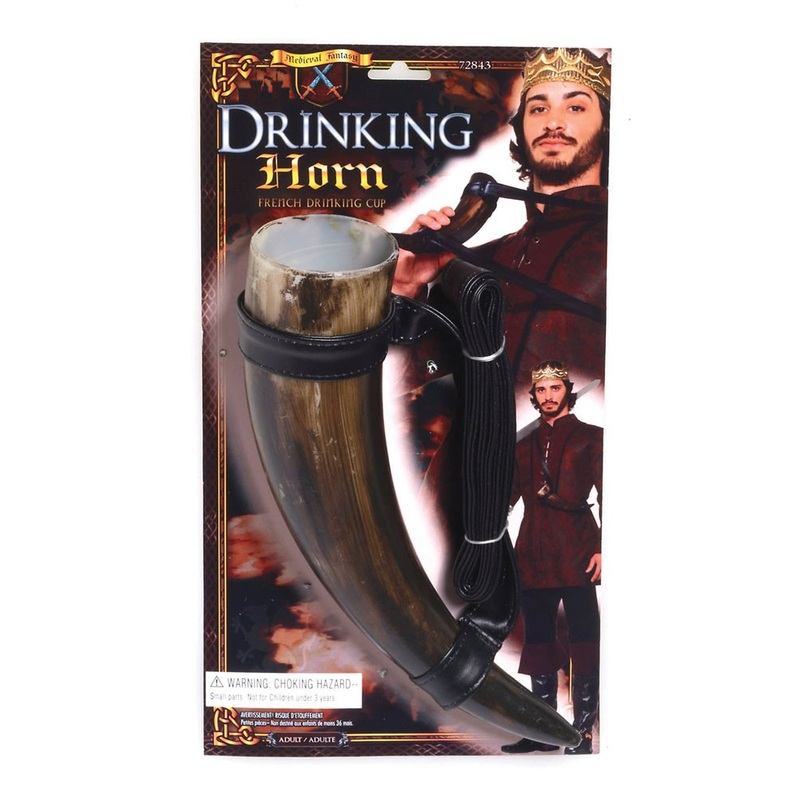 Middle-aged drinking horn with lanyard