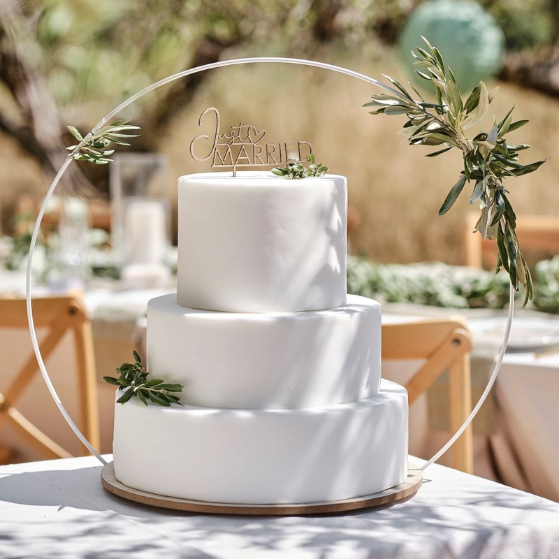 Wooden cake stand with metal ring