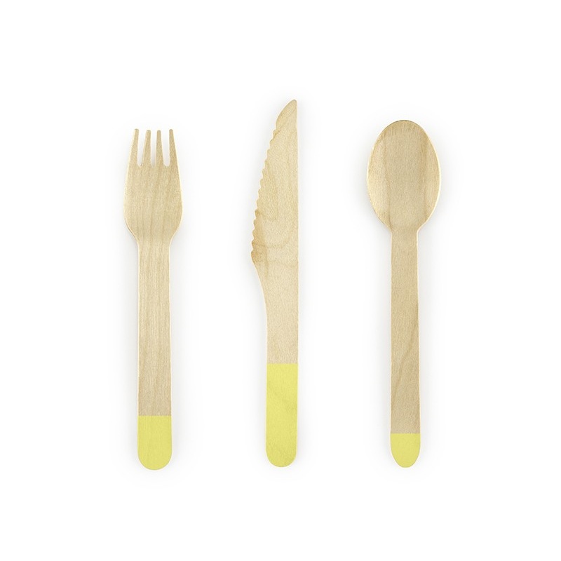 Wooden cutlery with yellow handles, 18 pieces