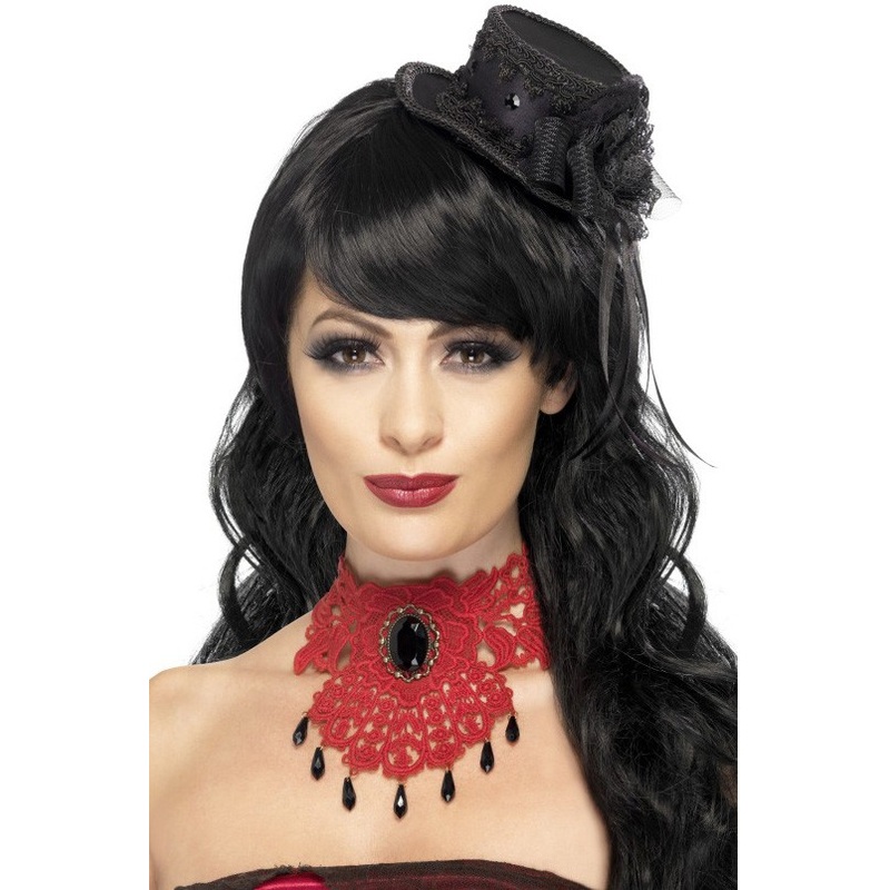 Halloween Gothic lace detail