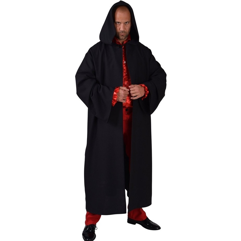 Vampire coat for men in black