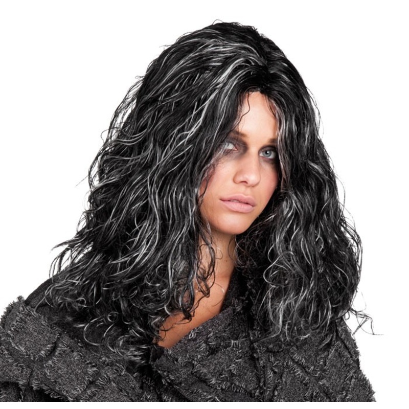 Voluminous shoulder-length vampire wig Isolde black