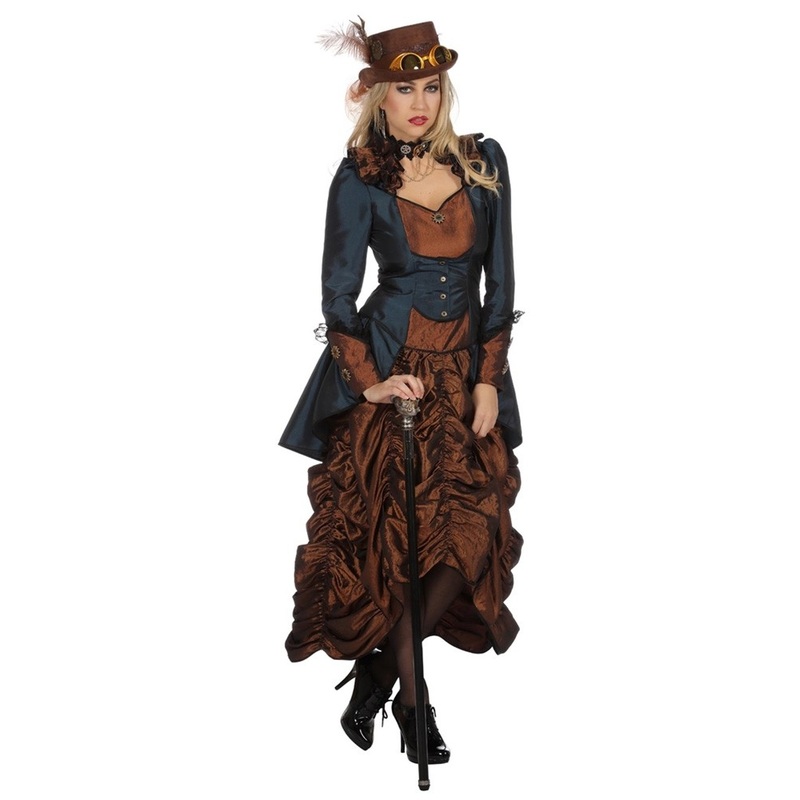 Lady Isabelle Steampunk Costume 34