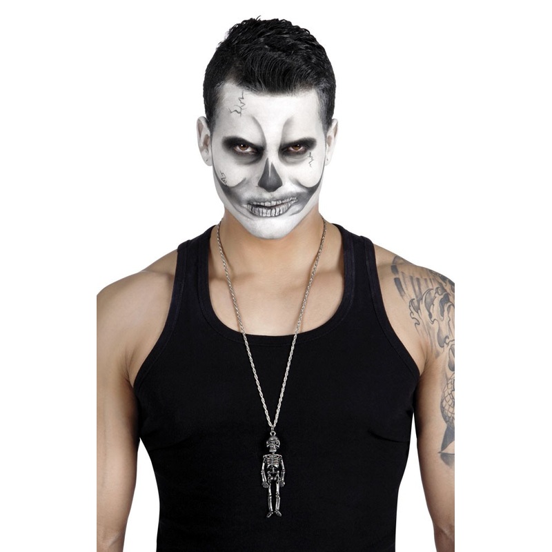 Long skeleton horror chain