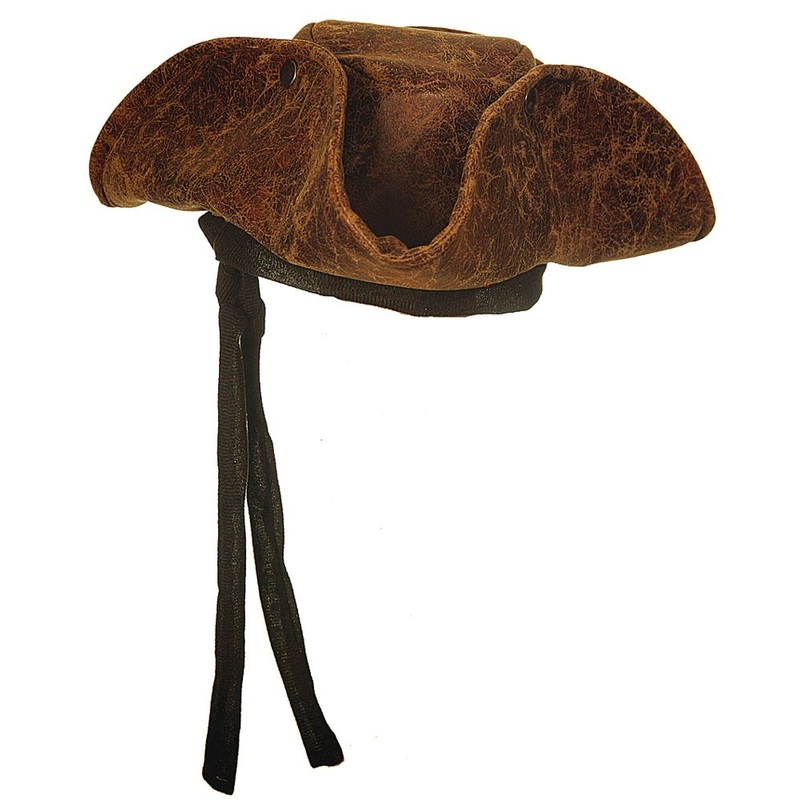 Brown pirate hat in suede look