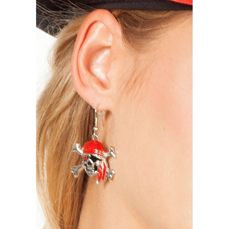 Pirate skull earrings