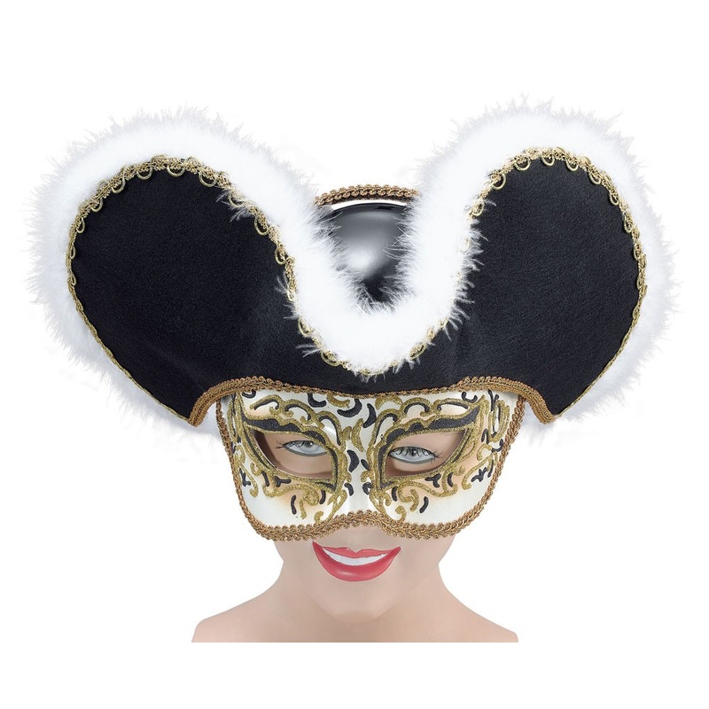 Mask cavalier with headgear