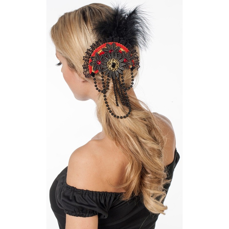 Black pearl brooch
