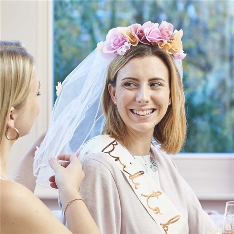 Rose petals headband with veil