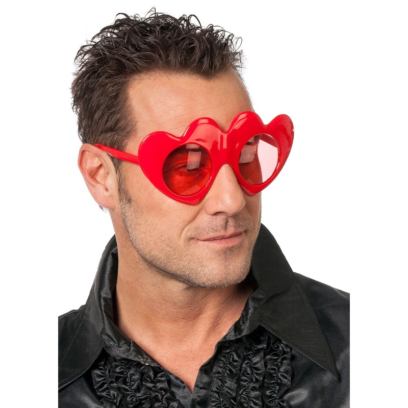 Red love heart party glasses