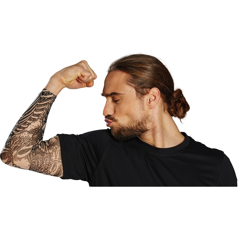 Joe tattoo sleeve with skull