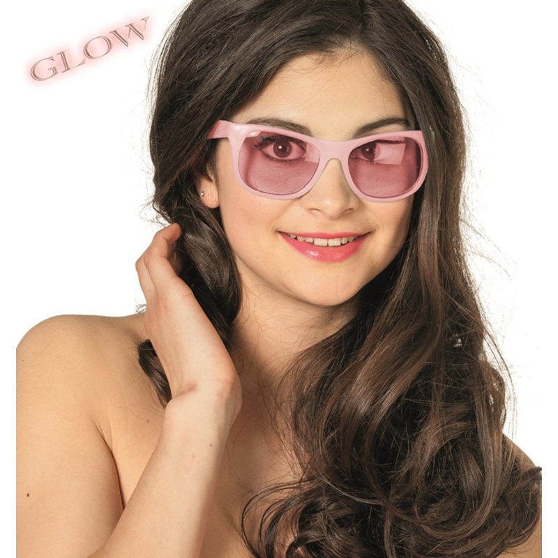 Pink nerd glasses glow in the dark