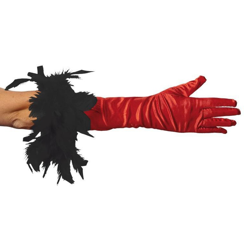 Luxurious gloves with feathers