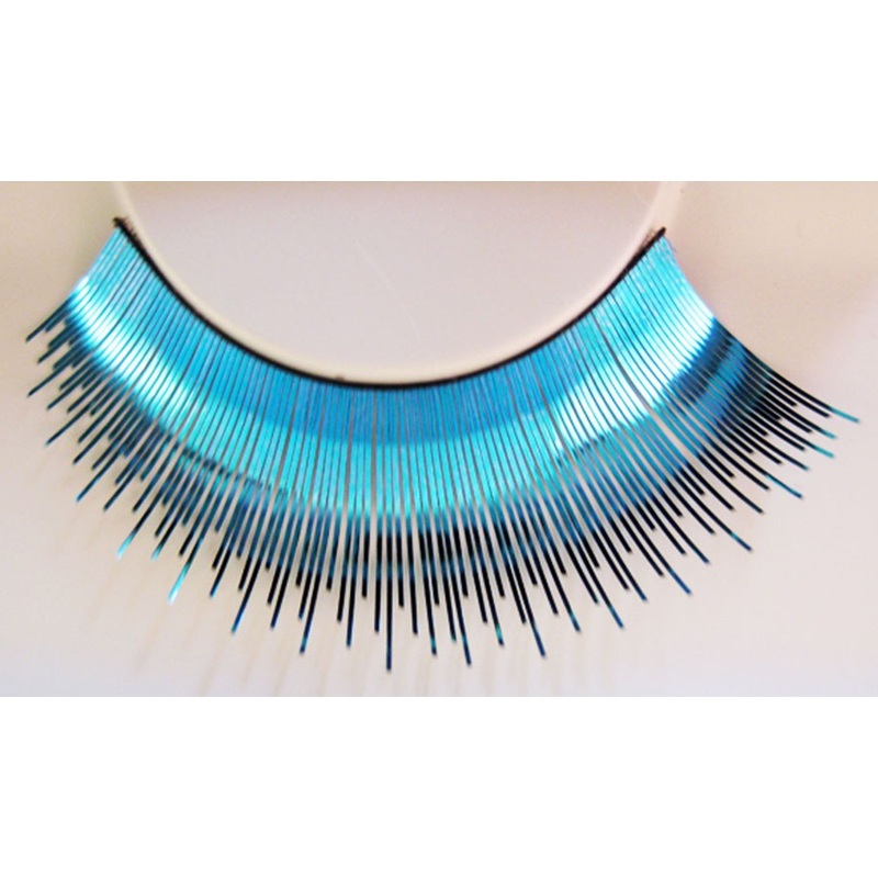 Turquoise metallic eyelashes