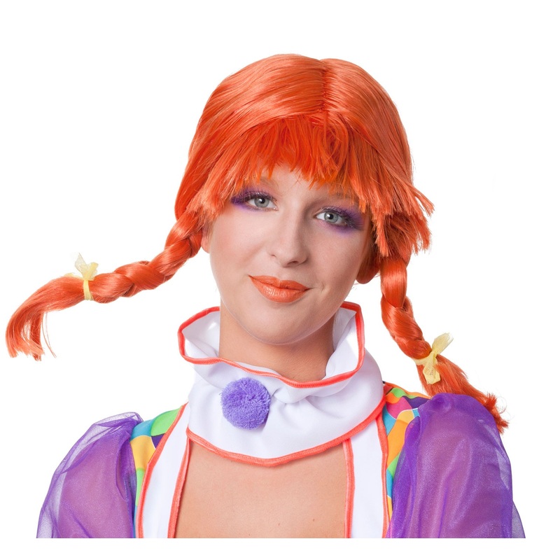 Cheeky swedish wig with bangs