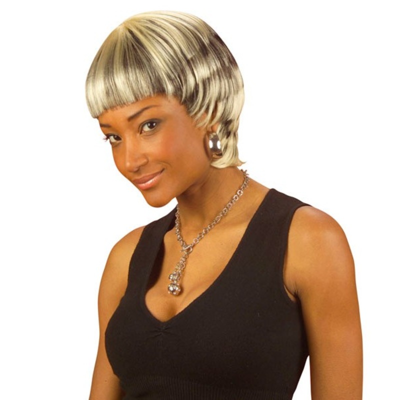 Highlighted Bob Wig Blond