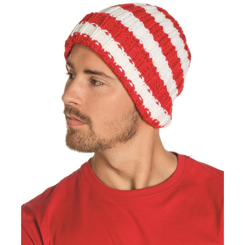 Red and white Cologne cap