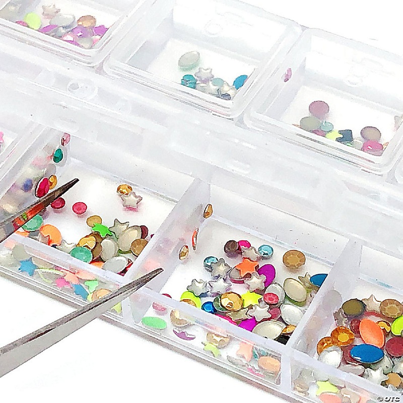 Wrapables Dazzling Nail Art Rhinestones Nail Manicure with Plastic Case, Stardust
