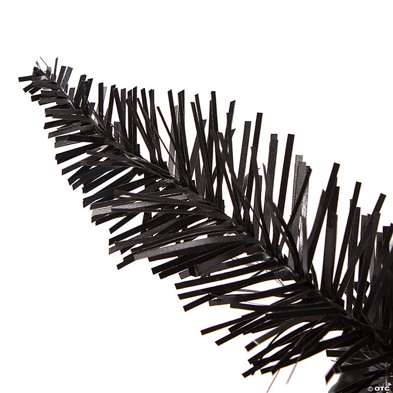 Vickerman 24 Black Fir Wreath - Unlit