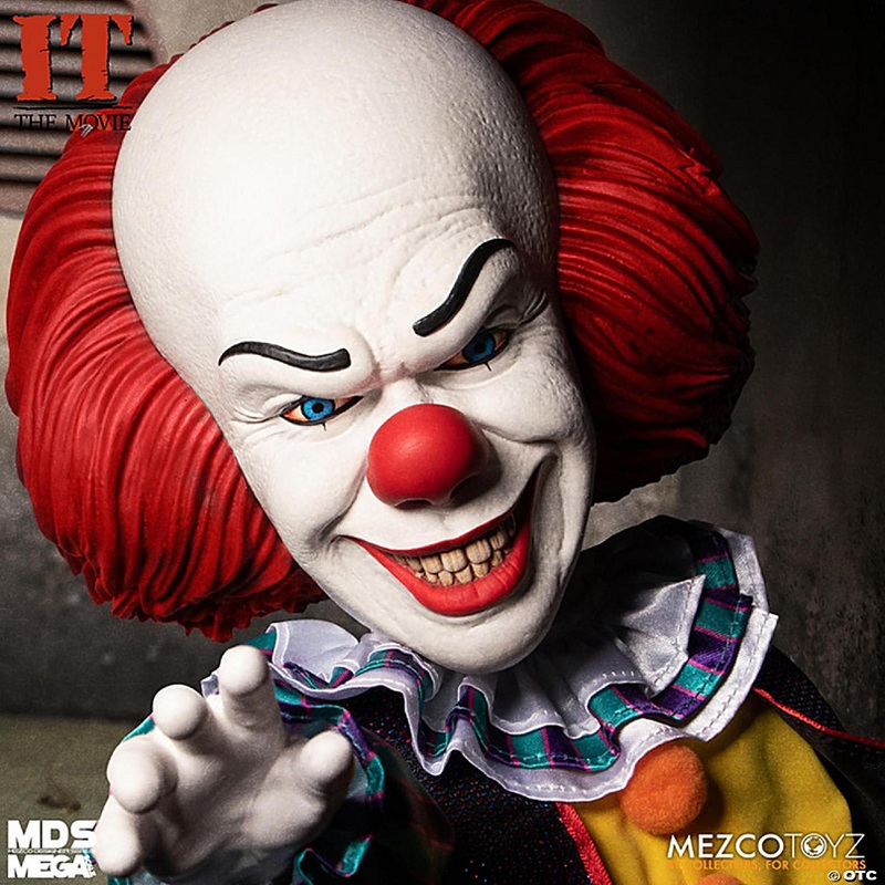 IT (1990) MDS Mega Scale Talking Pennywise Figure