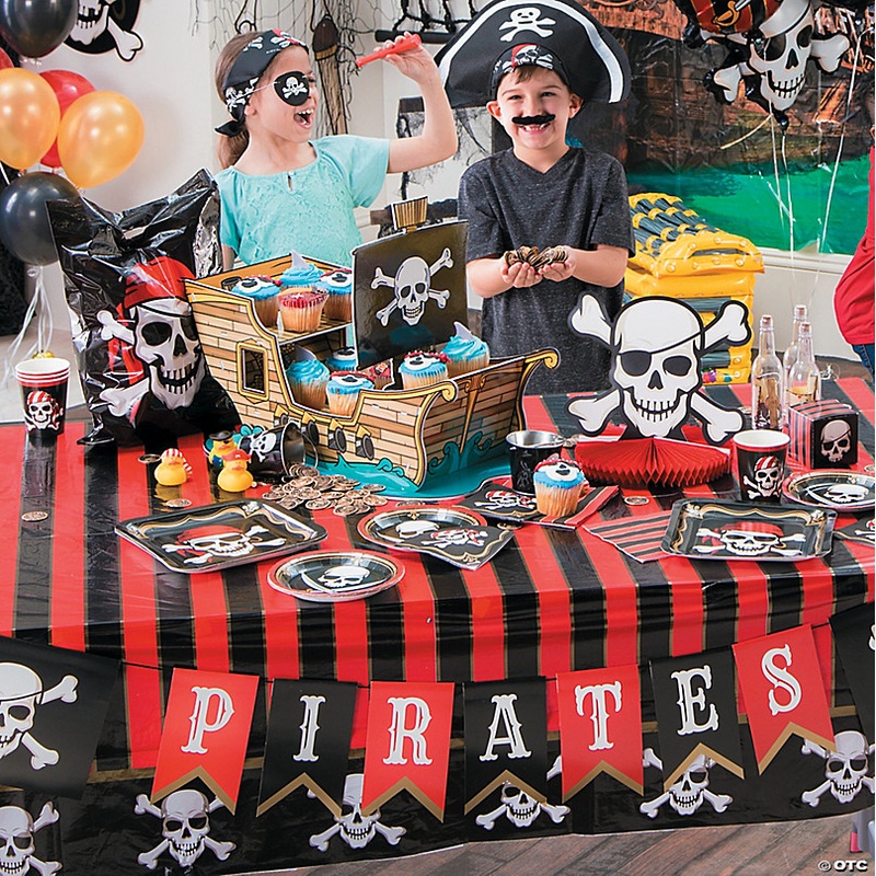 Swashbuckling Pirate Printed Plastic Tablecloth - 1 Pc.