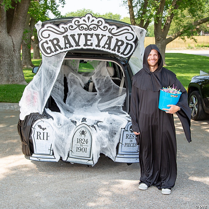 Deluxe Graveyard Trunk-or-Treat Decorating Kit - 21 Pc.