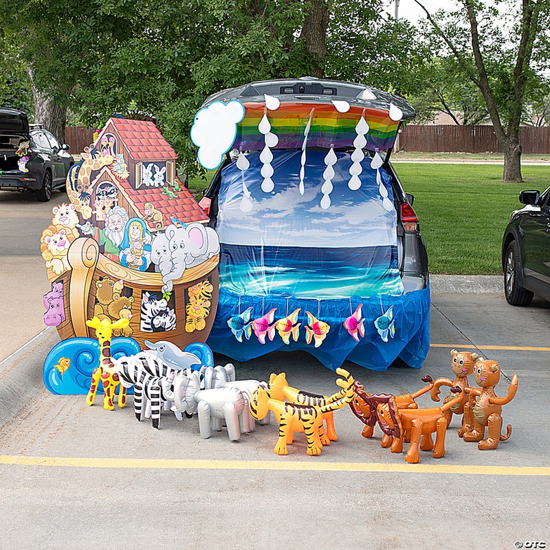 Deluxe Noahs Ark Trunk-or-Treat Decorating Kit - 22 Pc.