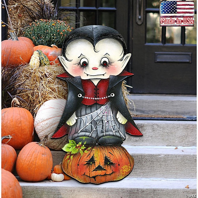 Designocracy Dracula Halloween Door Decor By J. Mills-Price Thanksgiving Halloween Decor