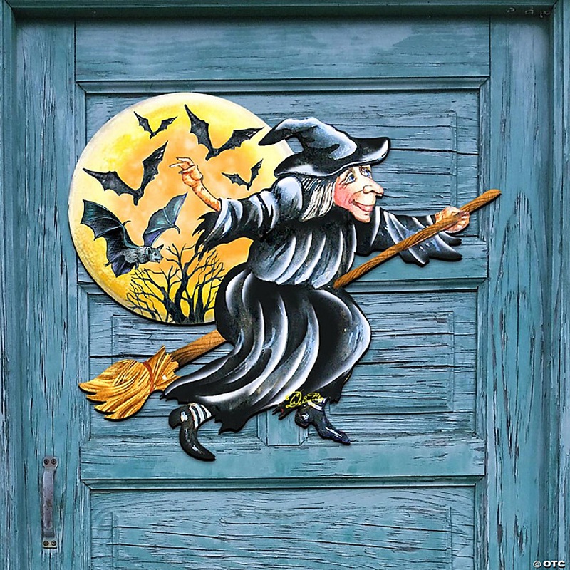 Designocracy Witch Halloween Door Decor Thanksgiving Halloween Decor