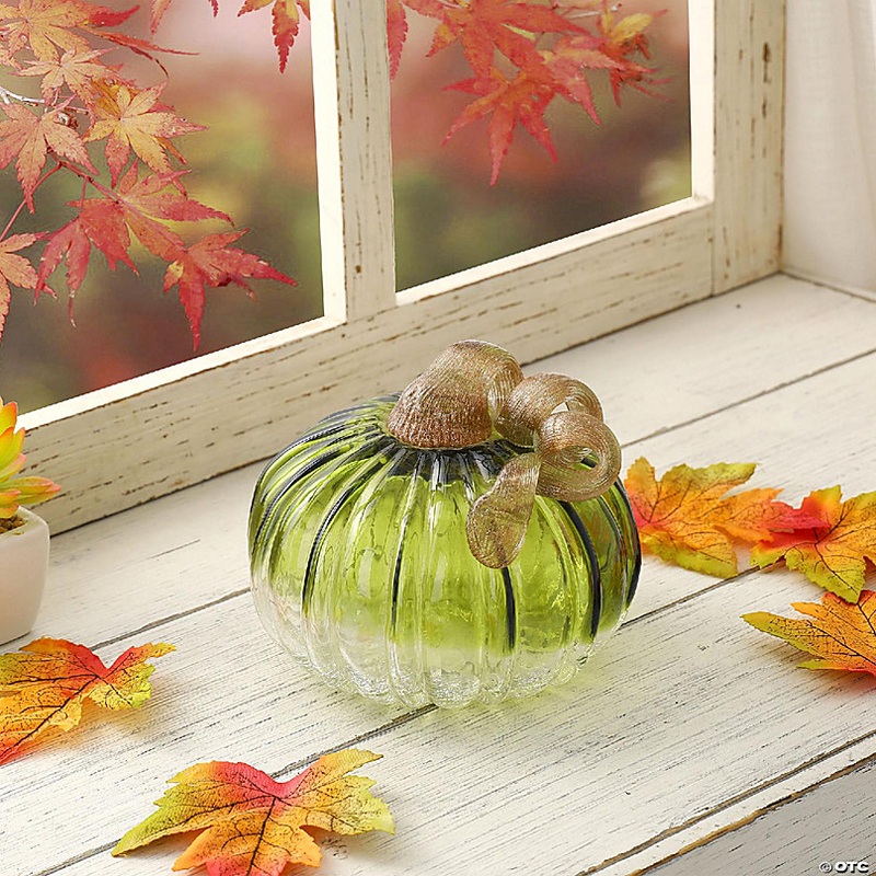 Glitzhome 5.95D X 4.75H Green Crackle Glass Short Pumpkin