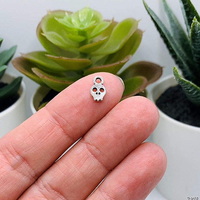 20 Pcs Halloween Tiny Skull Charms