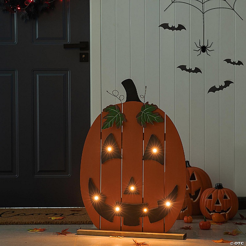 Glitzhome 30H Lighted Wooden  Pumpkin Porch Decor  with Timer