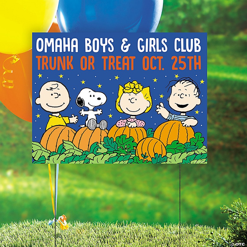 Personalized 22 x 16 Peanuts Halloween Trunk-or-Treat Yard Sign